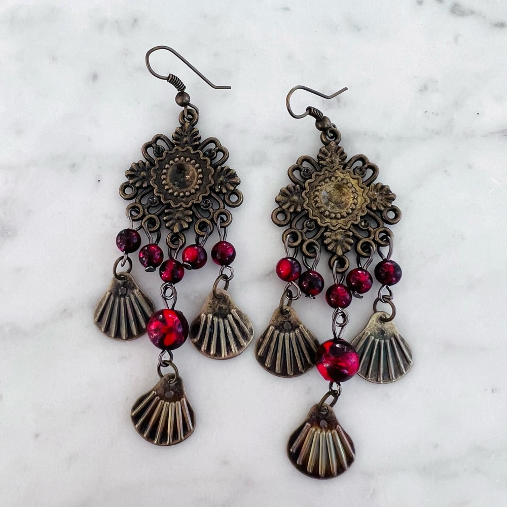 NWOT Dangling Earrings